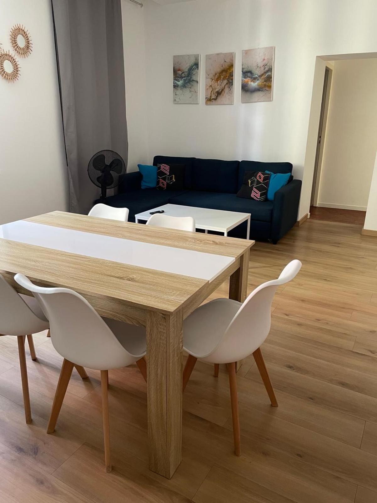 Appartement Gaudi Centre Historique ペルピニャン エクステリア 写真